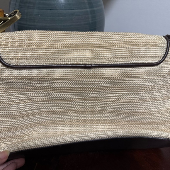 Elegant Tan Bamboo‎ Handle Bag - Picture 3 of 8